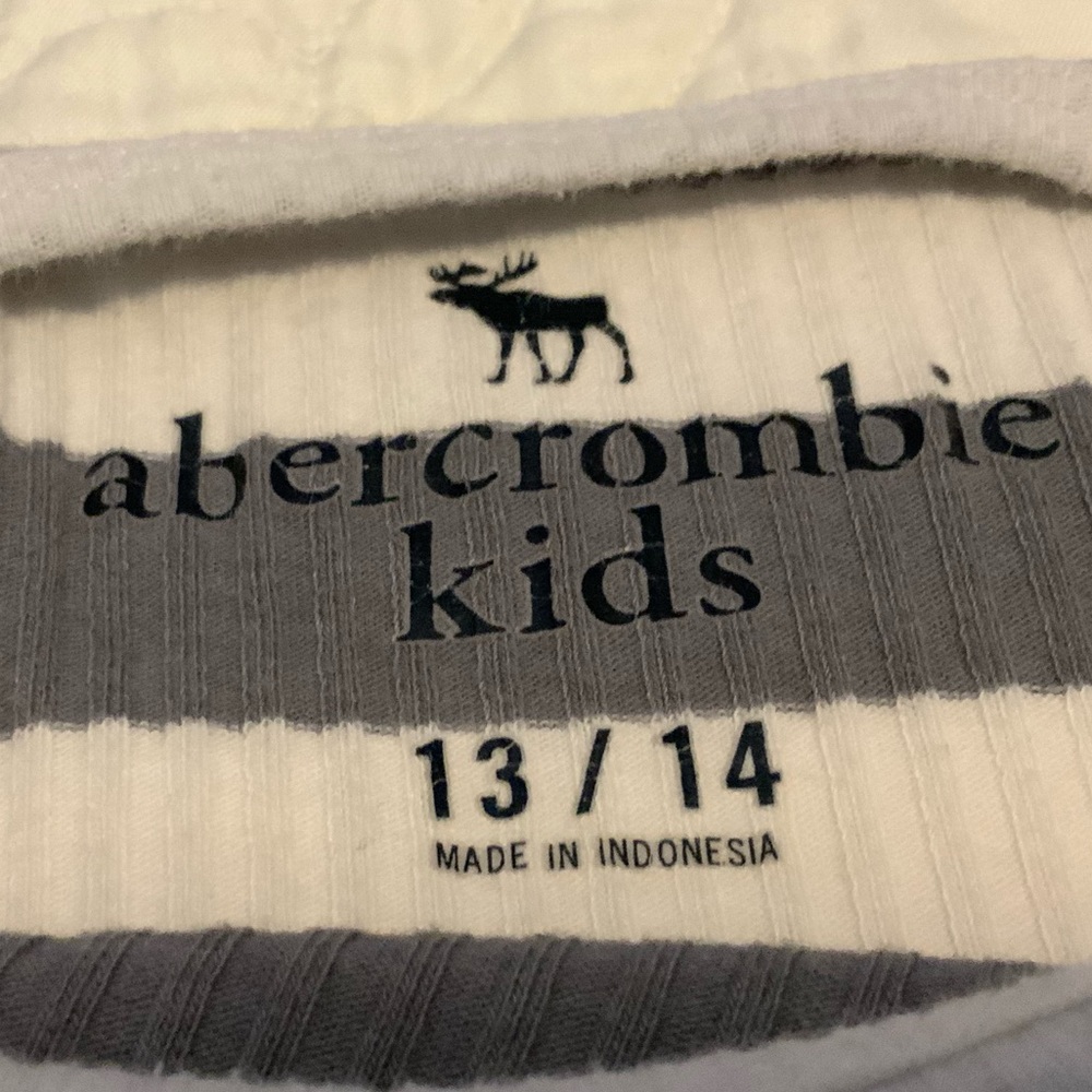 Abercrombie kids long sleeve shirt